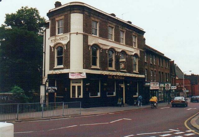 Oakfield Tavern, Croydon