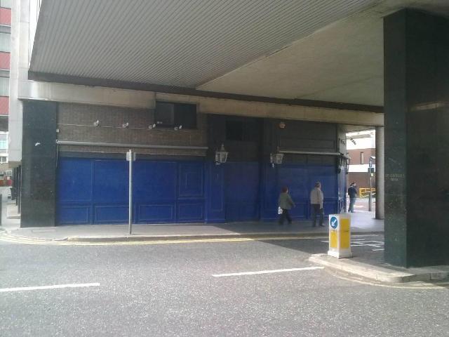 Rat & Parrot, Croydon