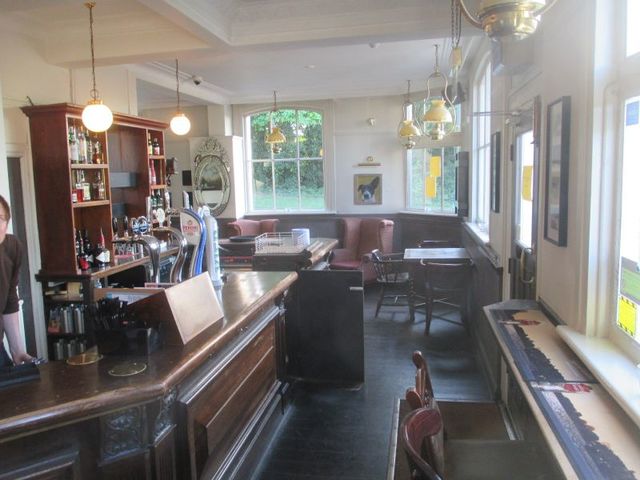 Sandrock Hotel, Croydon