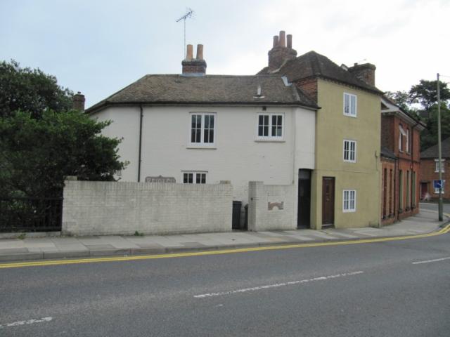Bridge House, Farnham