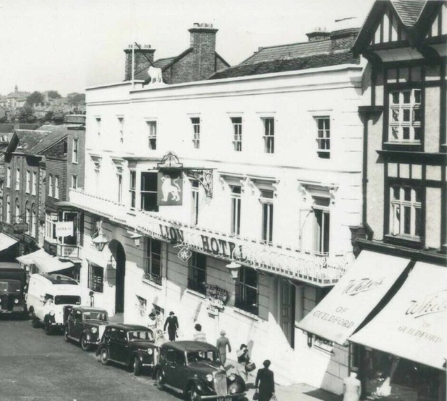 White Lion Hotel, Guildford