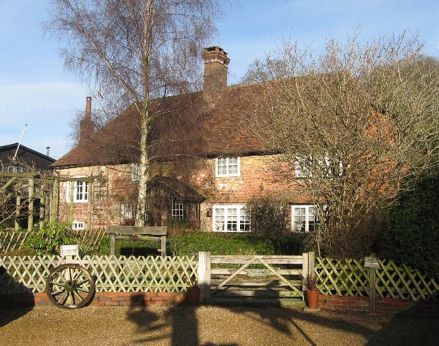 Fleur De Lys, Haslemere