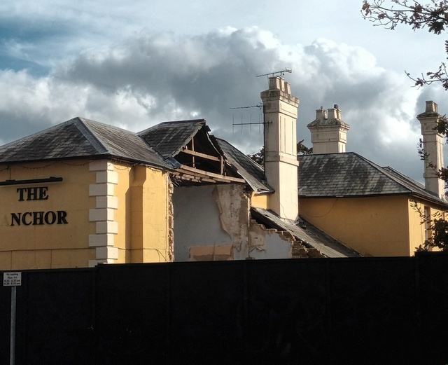 The Anchor, Knaphill