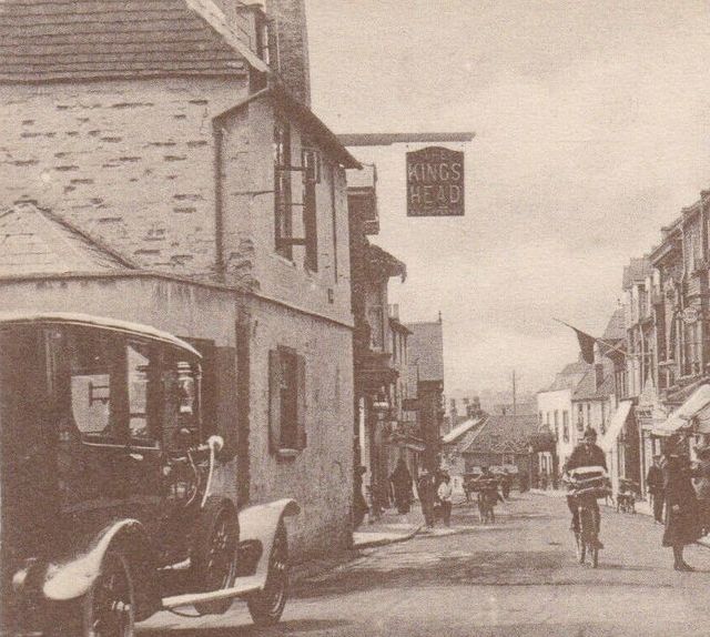 Kings Head, Leatherhead