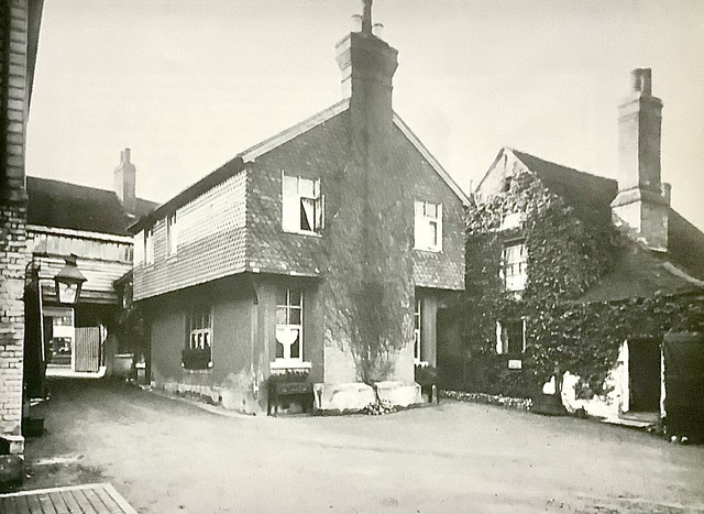 Swan Hotel, Leatherhead