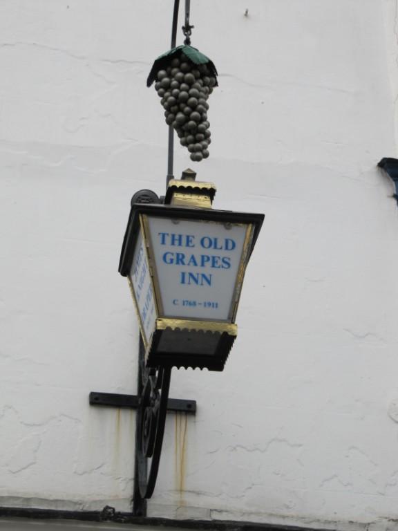Grapes Inn, Reigate