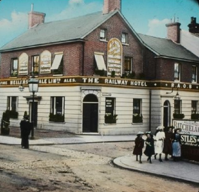 Railway Hotel, Reigate