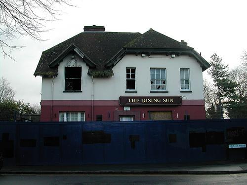 Rising Sun, Surbiton