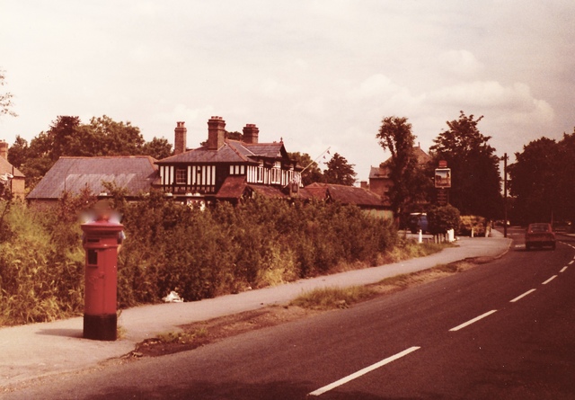 Ye Olde Harrow, Thames Ditton