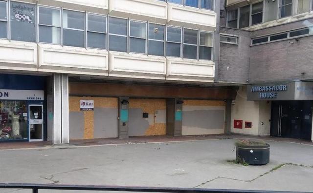 Flora Sandes, Thornton Heath