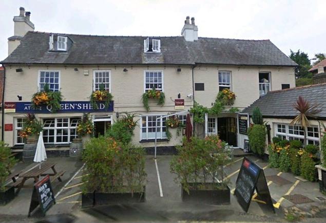 Queens Head, Weybridge