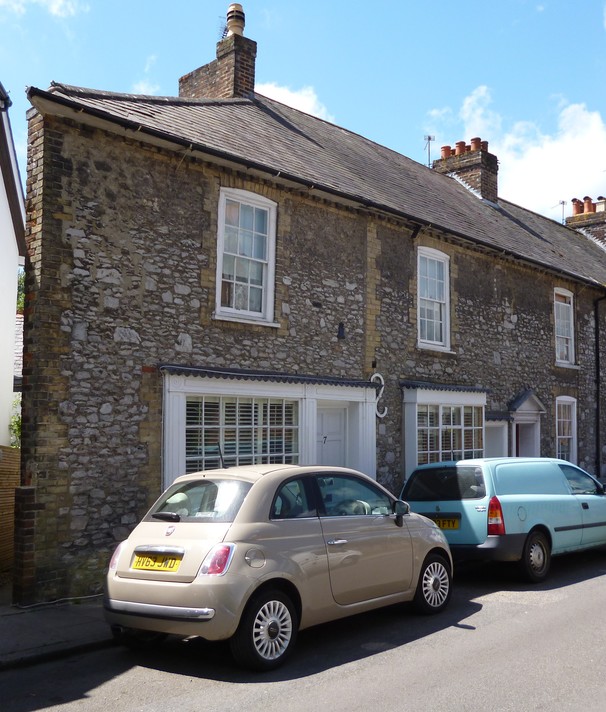 Hare & Hounds, Arundel