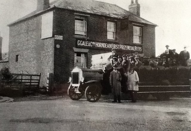 Mainline Tavern, Chichester