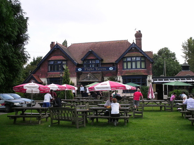 Flight Tavern, Crawley