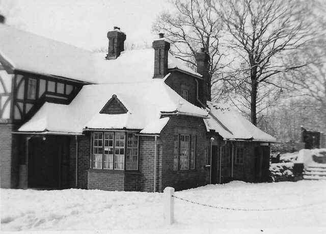 Spread Eagle, Fernhurst