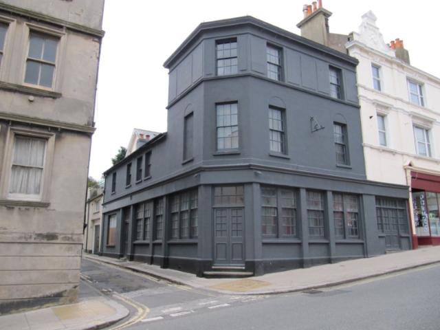 Admiral Benbow, Hastings