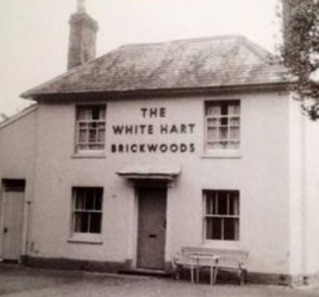 Whiate Hart, Horsham