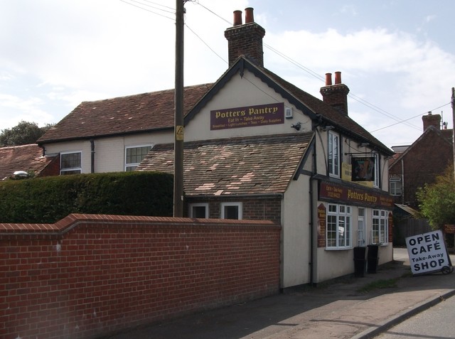 Potters Arms, Lower Dicker