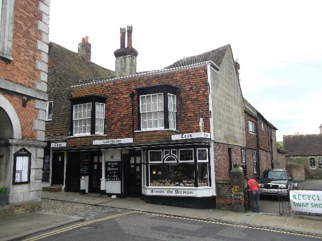Red Lion, Rye