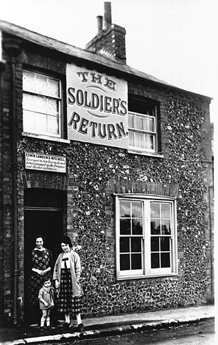 Soldiers Return, Steyning