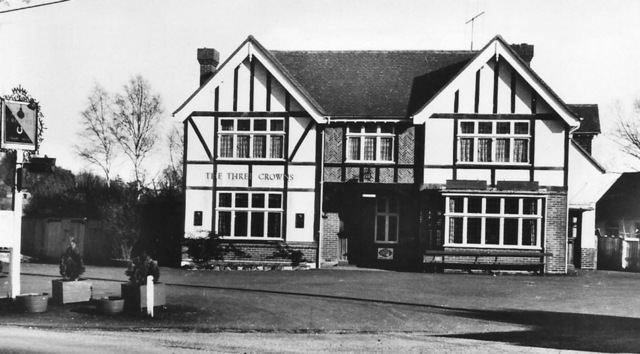 Three Crowns, Watersfield