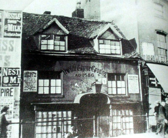 Three Crowns, Birmingham