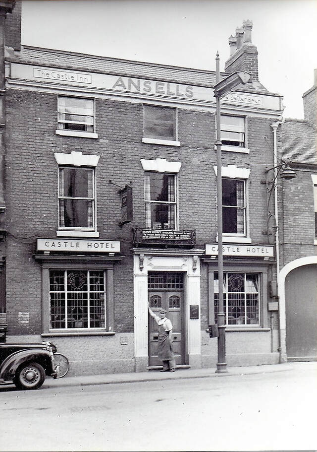 The Castle, Nuneaton