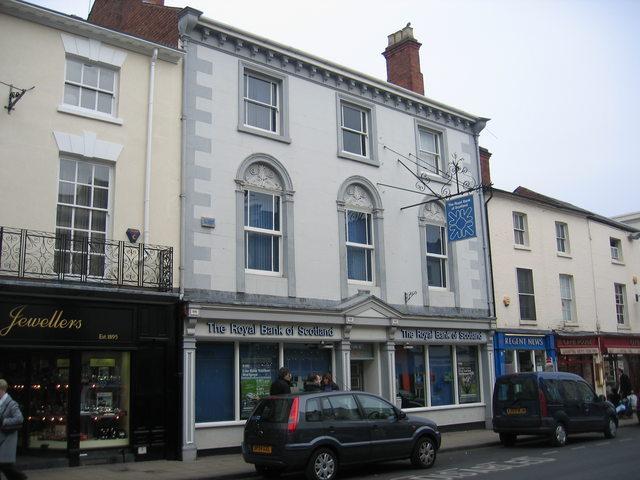 Golden Lion, Leamington Spa