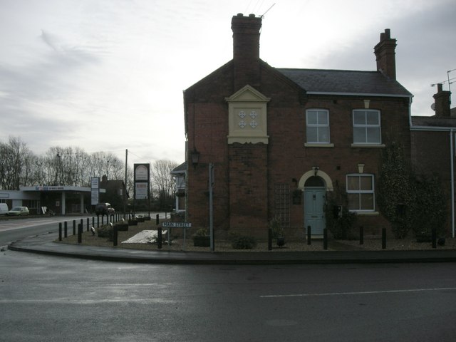 Four Crosses, Willoughby