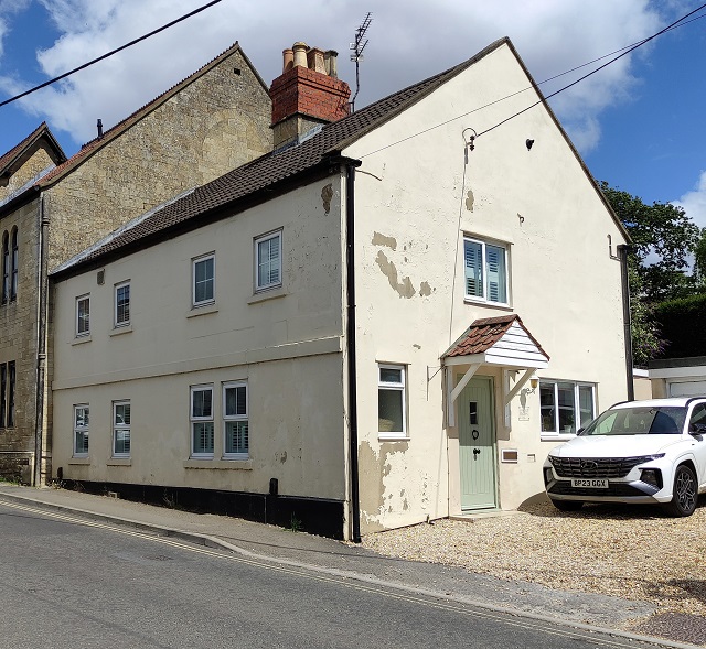 The Crown, Hilperton