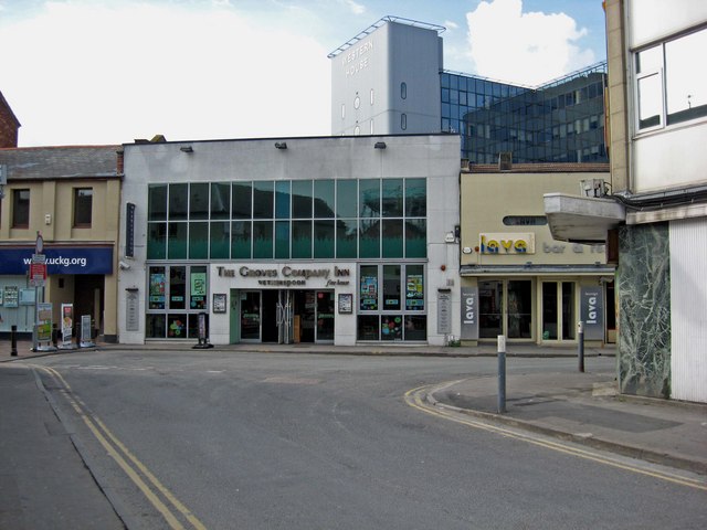 Groves Company Inn, Swindon