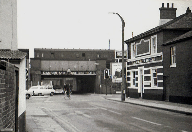 White House, Swindon