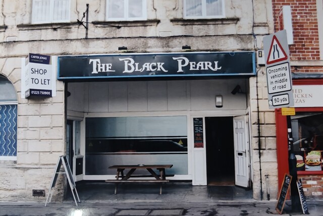 Black Pearl, Trowbridge