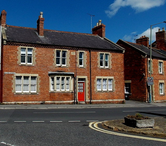 Ship & Punch Bowl, Warminster