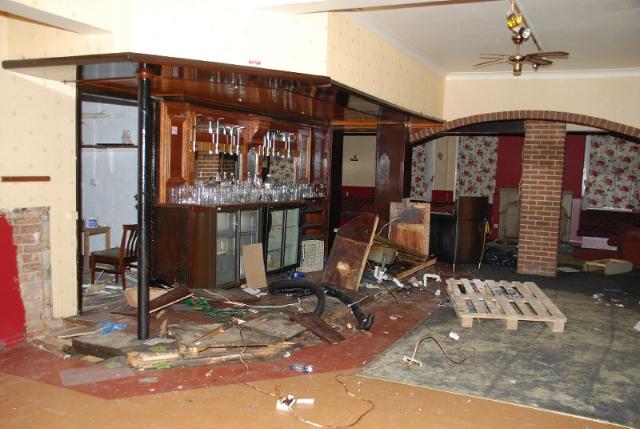 Three Tuns, Wroughton