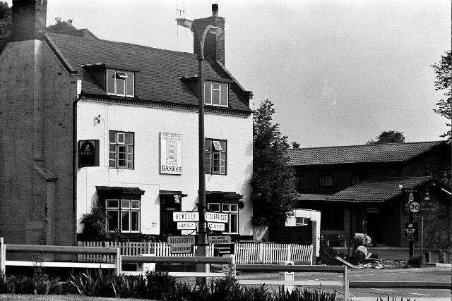 Three Crowns & Sugarloaf, Kidderminster
