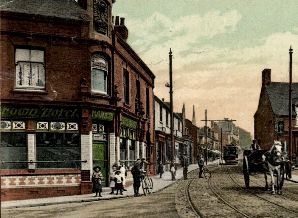 New Rose & Crown, Lye