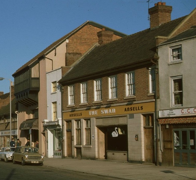 The Swan, Worcester