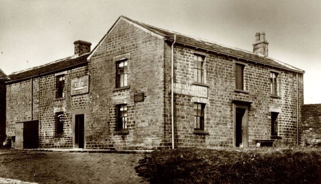 Cross Pipes, Birdsedge