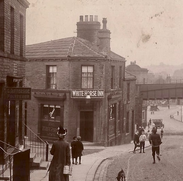 White Horse Inn, Bradford, BD10