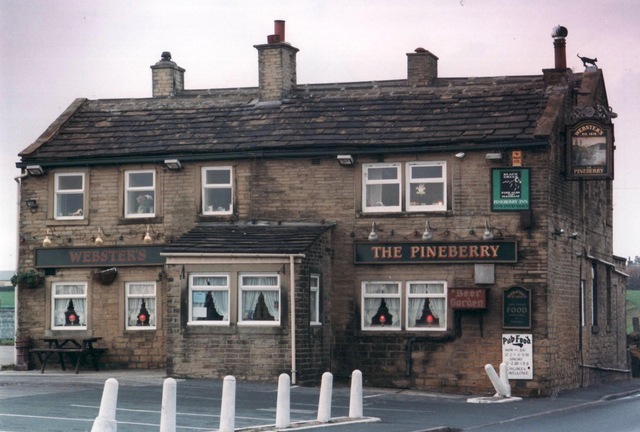 Pineberry Inn, Bradford, BD13