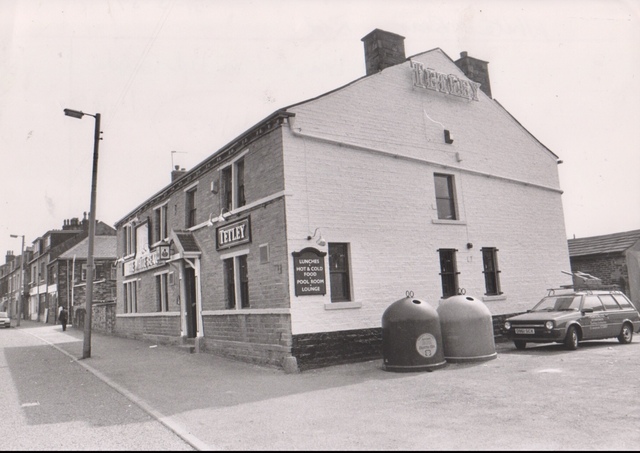 White Bear, Bradford, BD3