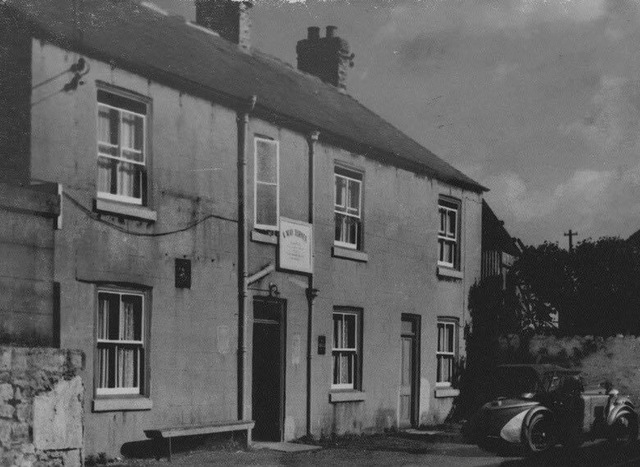 Hare & Hounds, Burton Leonard