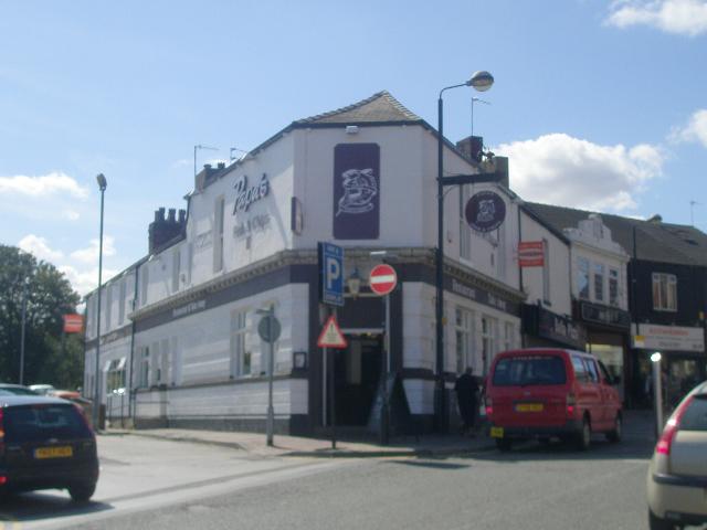 Prince Of Wales Feathers, Castleford