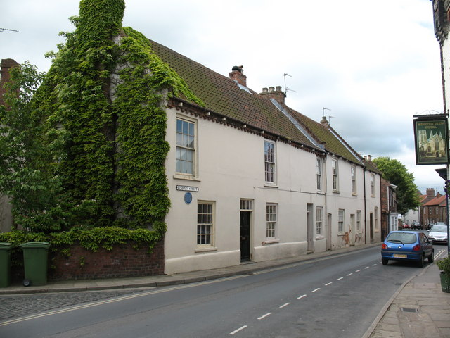 Spotted Cow, Howden