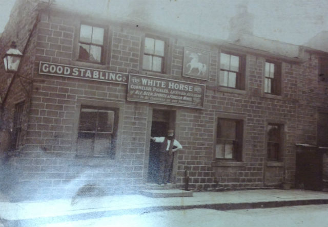 White Horse, Keighley