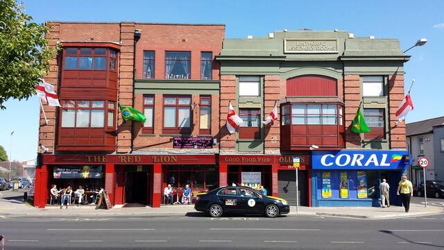 Red Lion, Middlesbrough