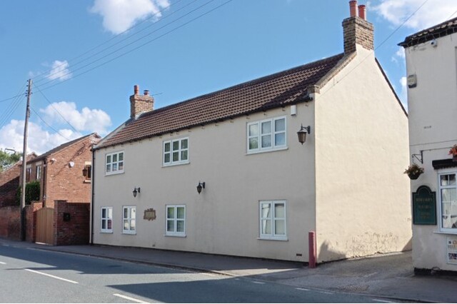 Spread Eagle, Pollington