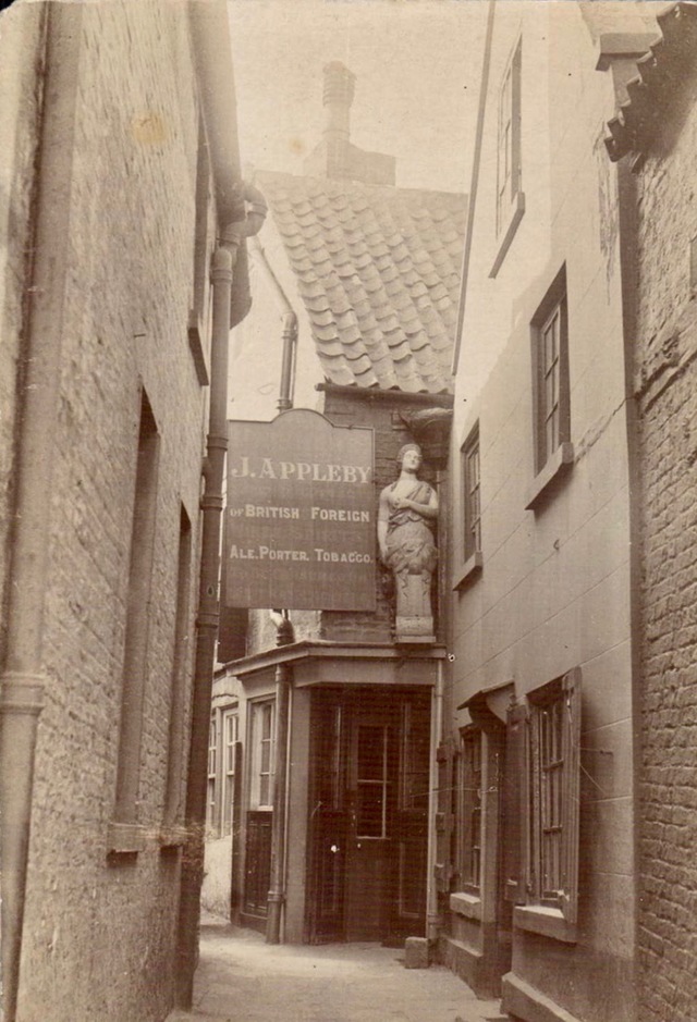 Three Mariners, Scarborough