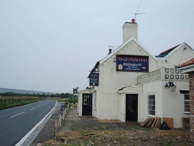 Half Moon, Sherburn In Elmet